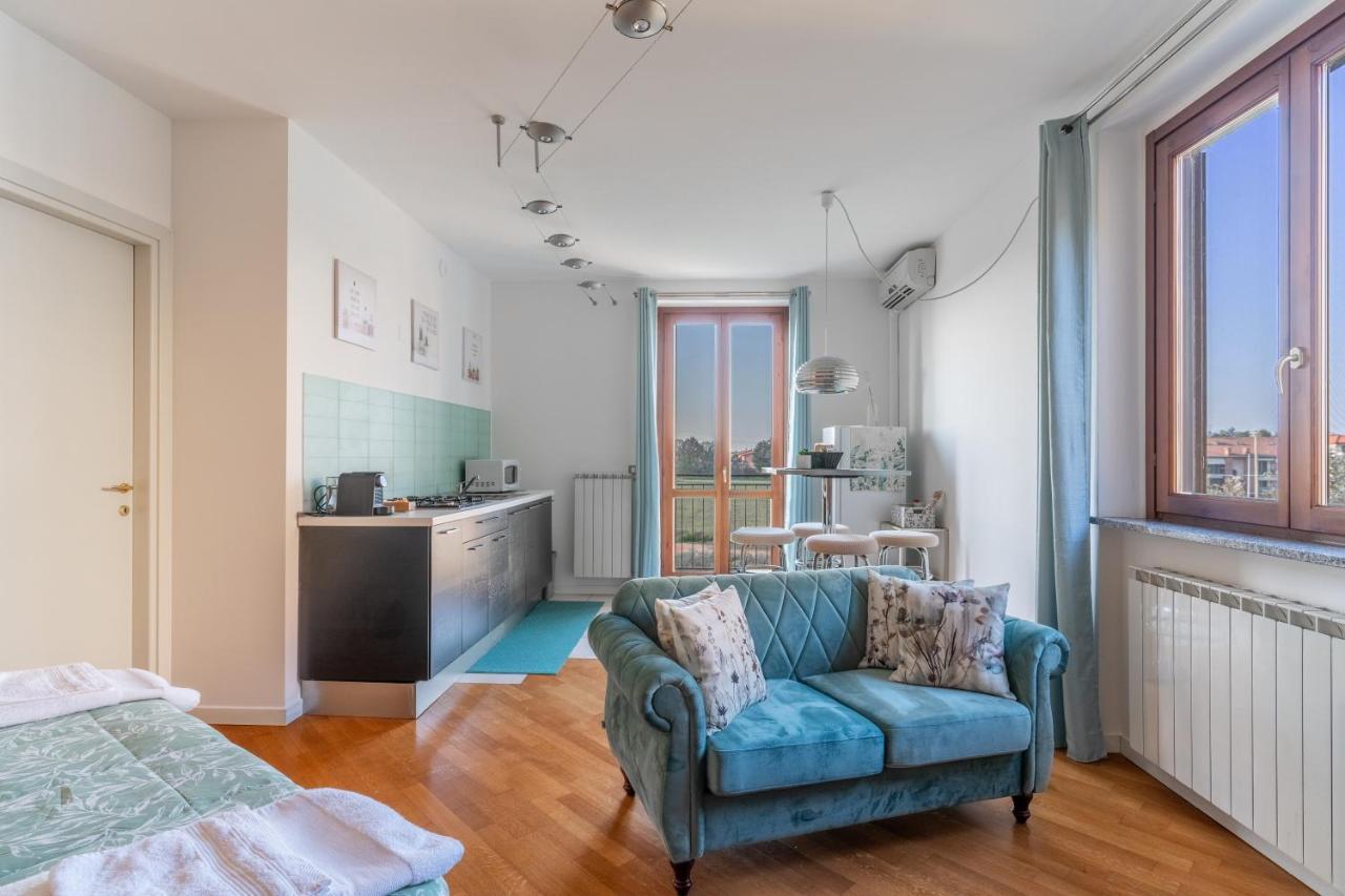 Casatella - Monolocale Con Balcone Vidigulfo Eksteriør bilde