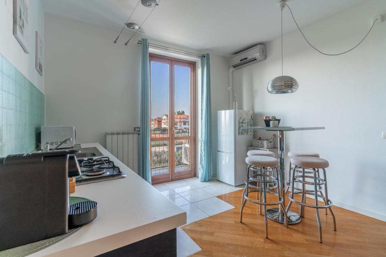 Casatella - Monolocale Con Balcone Vidigulfo Eksteriør bilde