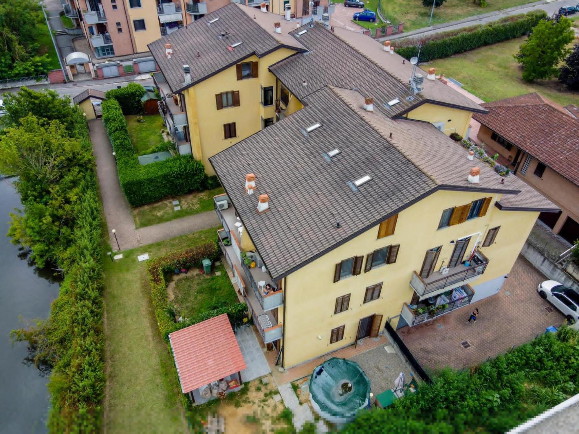 Casatella - Monolocale Con Balcone Vidigulfo Eksteriør bilde